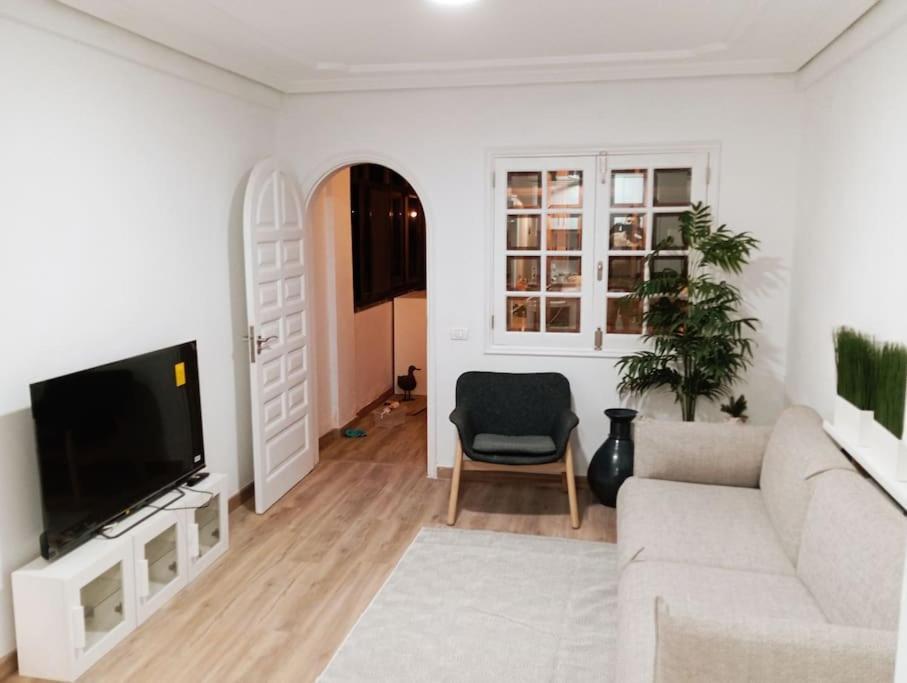 Muy Bonito Piso En Los Cristianos Centro المظهر الخارجي الصورة